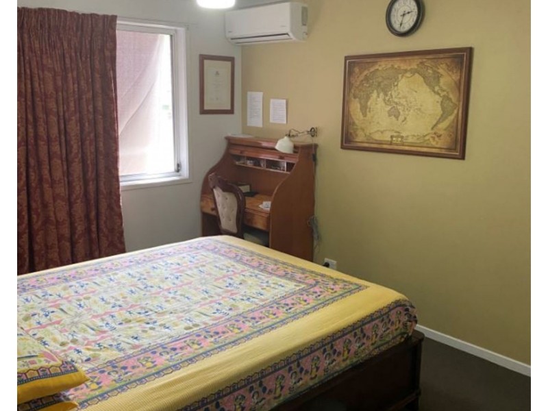 118 Benowa Road, Southport QLD 4215