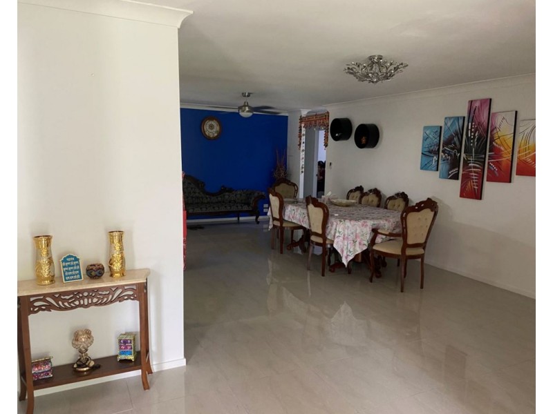 118 Benowa Road, Southport QLD 4215