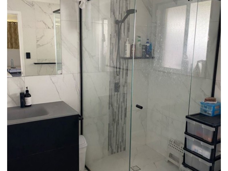 118 Benowa Road, Southport QLD 4215