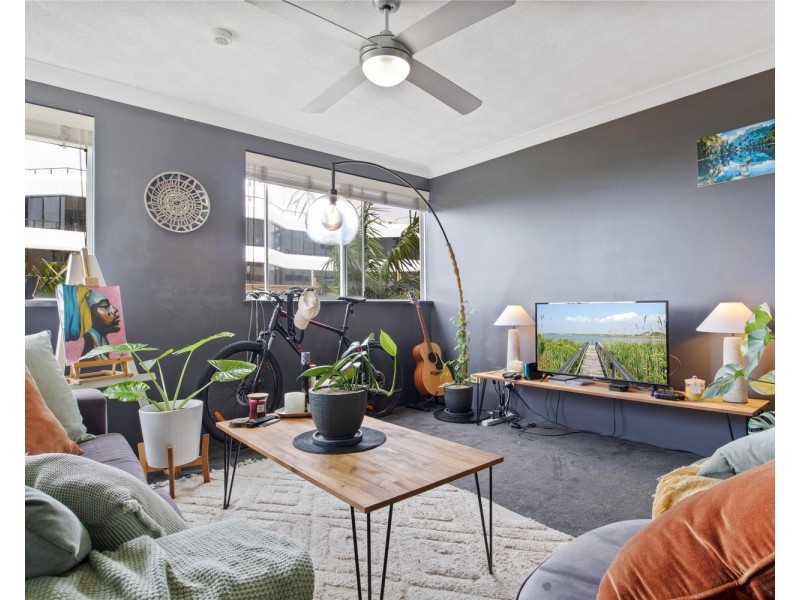 21/30 Marine Parade, Southport QLD 4215