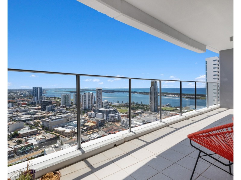 33108/9 Lawson Street, Southport QLD 4215