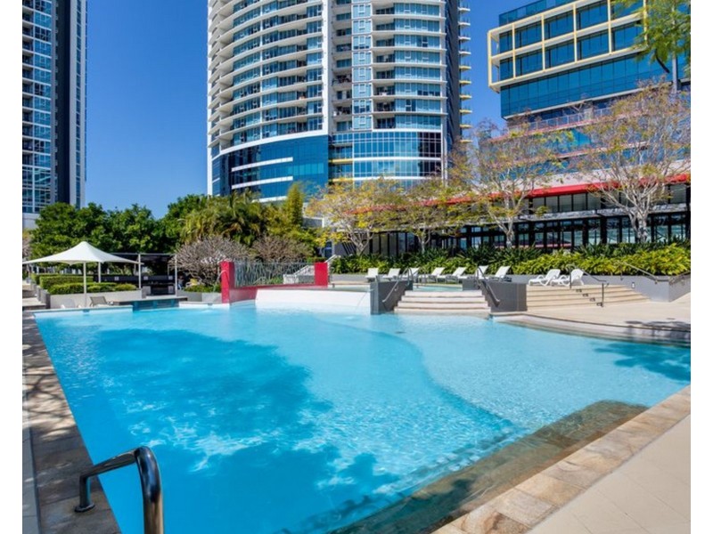 33108/9 Lawson Street, Southport QLD 4215
