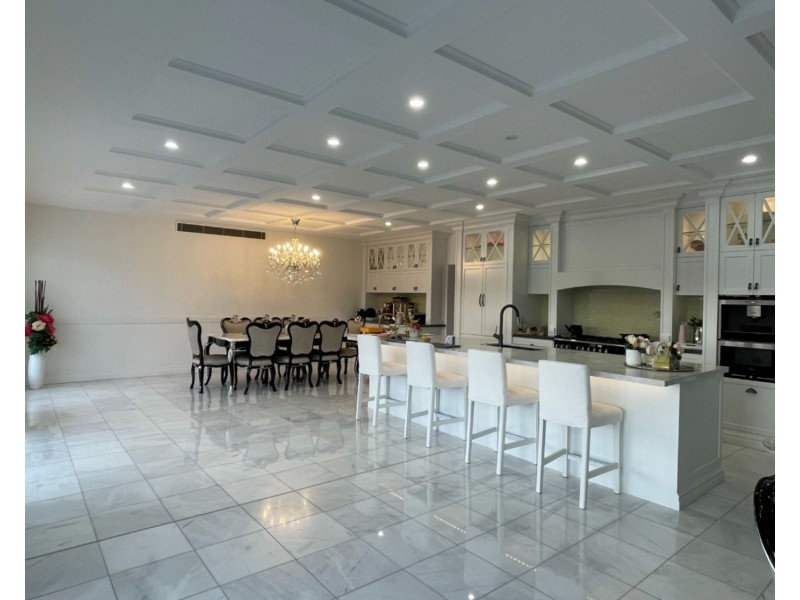 29-31 Cessnock Close, Mermaid Waters QLD 4218