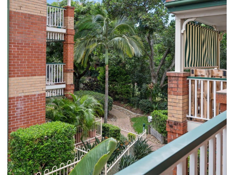 7/53 Bauer Street, Southport QLD 4215