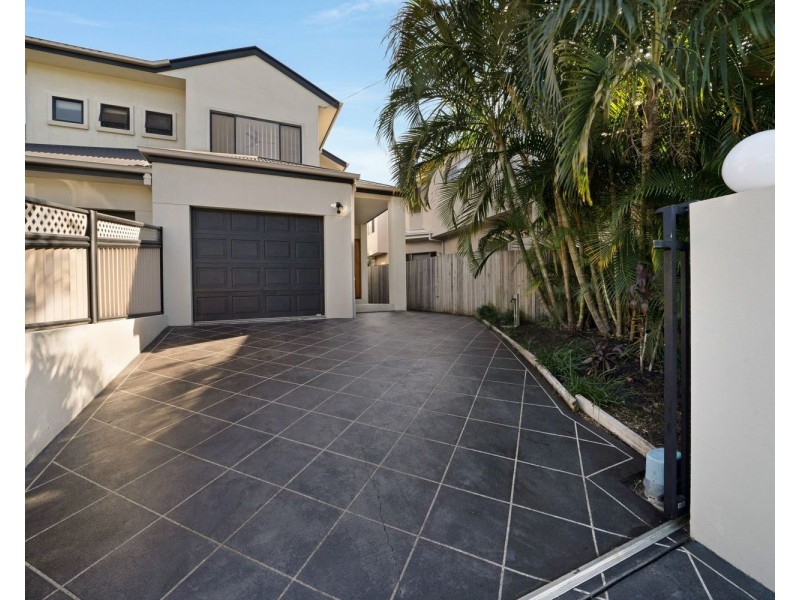 4/12 Prince Street, Southport QLD 4215