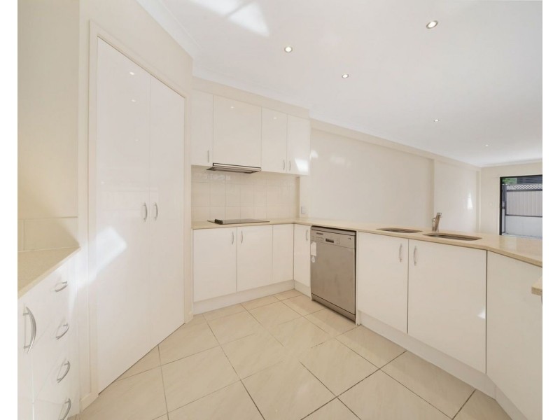 4/12 Prince Street, Southport QLD 4215