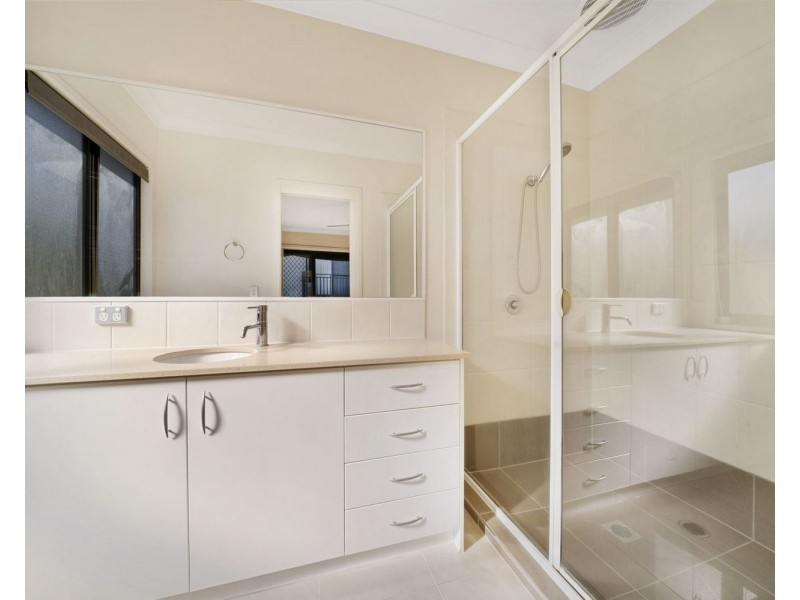 4/12 Prince Street, Southport QLD 4215