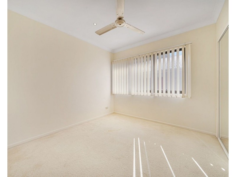 4/12 Prince Street, Southport QLD 4215