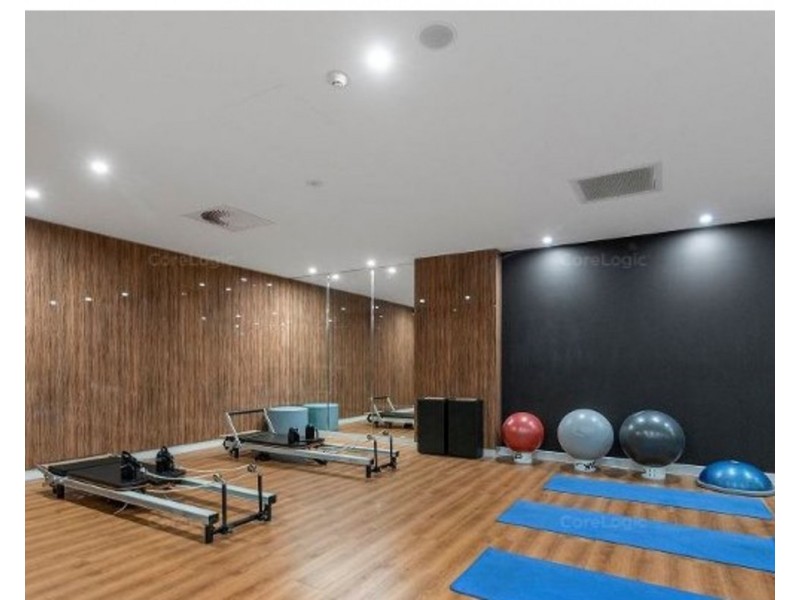 4409/5 Harbour side Court, Biggera Waters QLD 4216