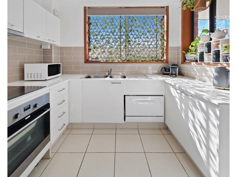 4/18 Garden Street, Southport QLD 4215