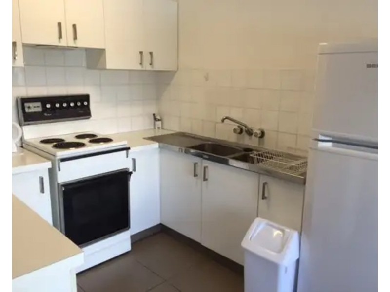 9/26 Remembrance Drive, Surfers Paradise QLD 4217