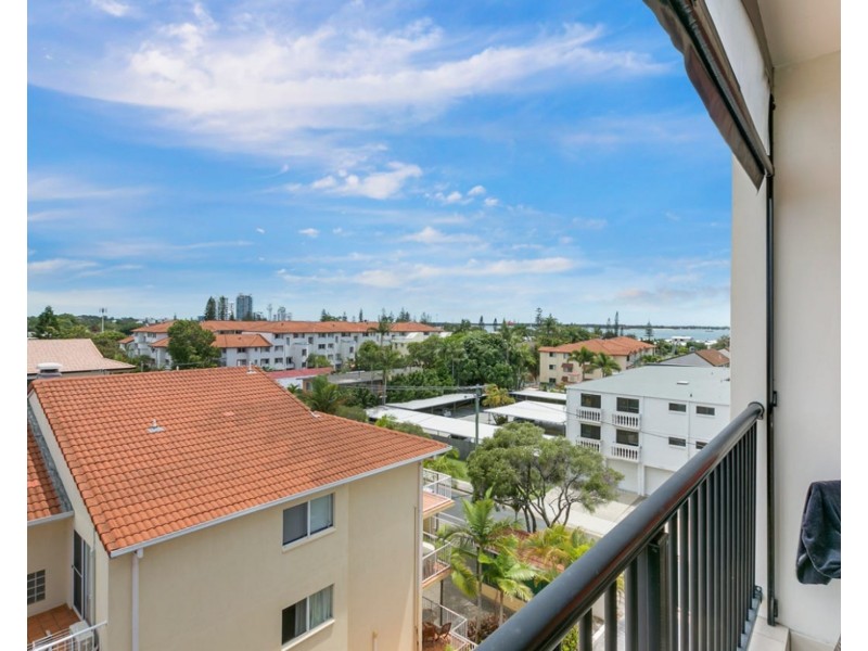 13/14 Little Norman Street, Southport QLD 4215