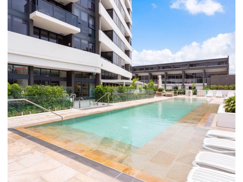 504/9 Norfolk Avenue, Surfers Paradise QLD 4217