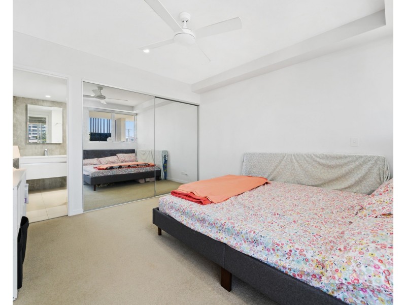 203/26 Gray Street, Southport QLD 4215