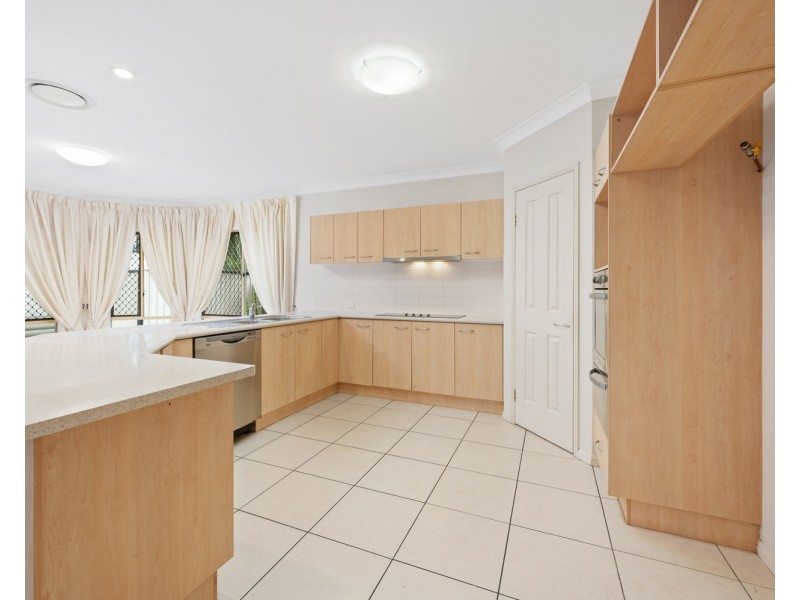 23 Banbrook Court, Molendinar QLD 4214