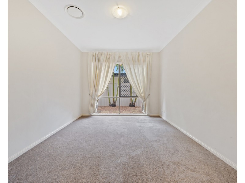 23 Banbrook Court, Molendinar QLD 4214