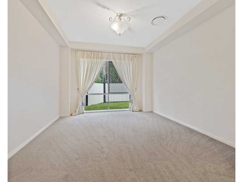 23 Banbrook Court, Molendinar QLD 4214