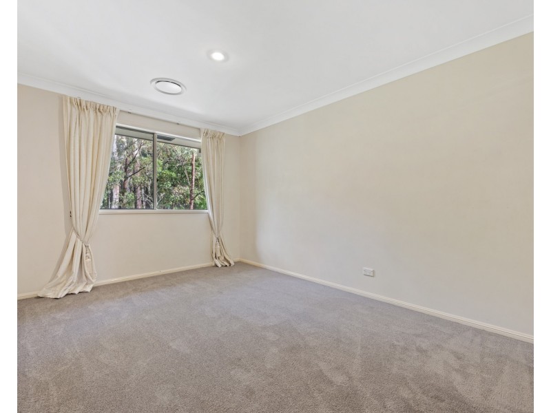 23 Banbrook Court, Molendinar QLD 4214