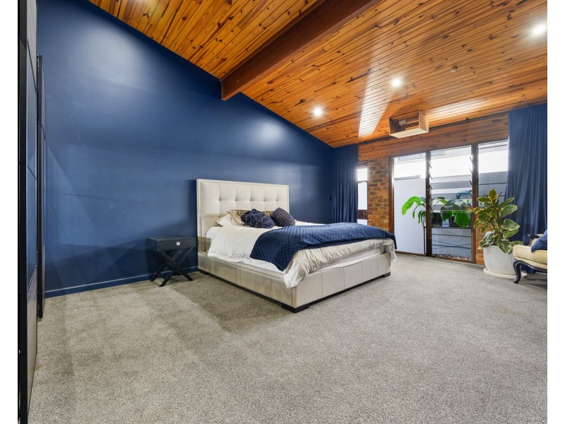 18 Eden Court, Nerang QLD 4211