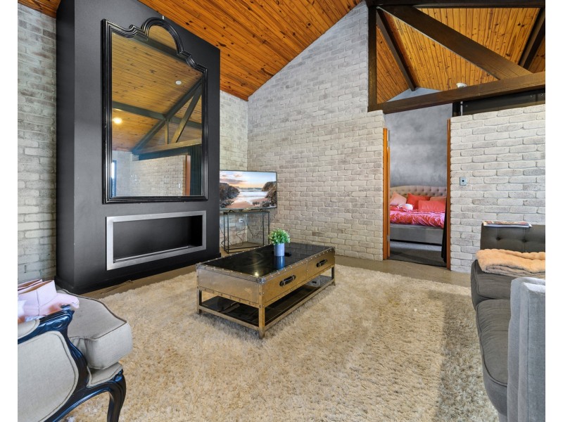 18 Eden Court, Nerang QLD 4211