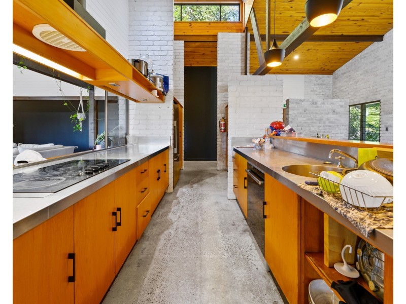 18 Eden Court, Nerang QLD 4211