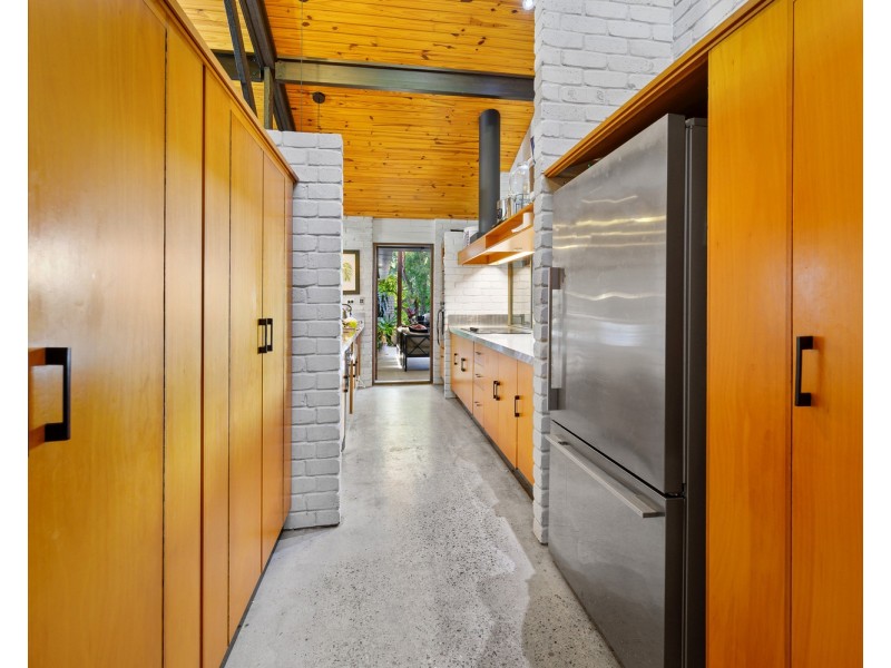 18 Eden Court, Nerang QLD 4211