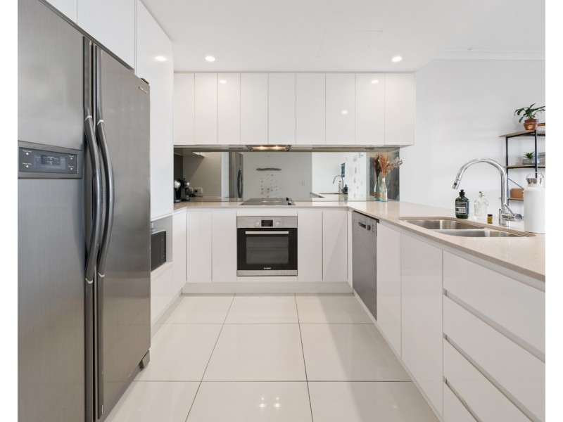 411/9-15 Markeri Street, Mermaid Beach QLD 4218