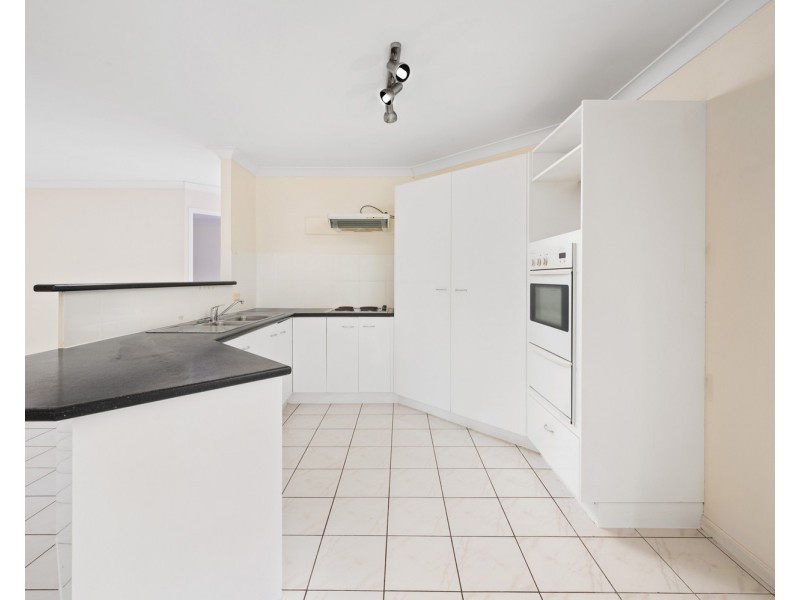 18 Bridle Lane, Molendinar QLD 4214