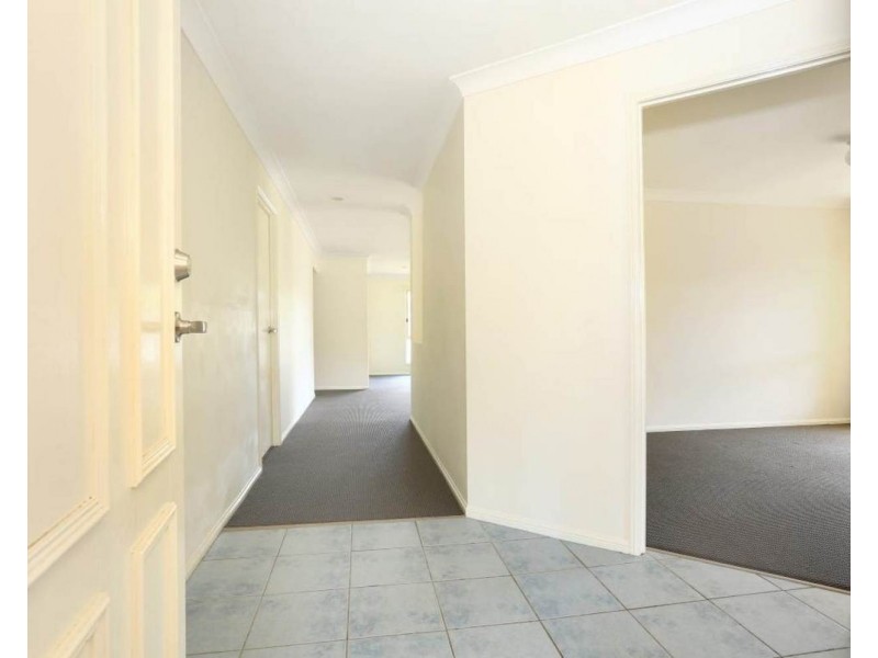 48 Gemini Circuit, Molendinar QLD 4214