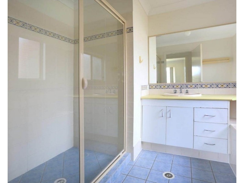 48 Gemini Circuit, Molendinar QLD 4214