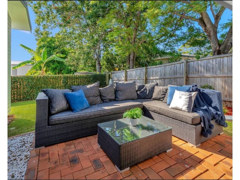 18  Sibyl Street, Southport QLD 4215