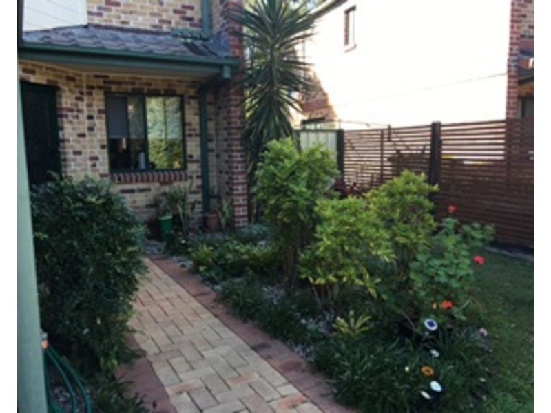 5/56 Daintree Drive, Arundel QLD 4214