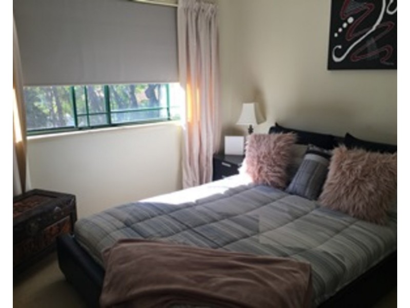 5/56 Daintree Drive, Arundel QLD 4214