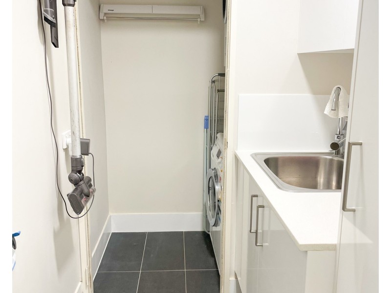 5/56 Daintree Drive, Arundel QLD 4214