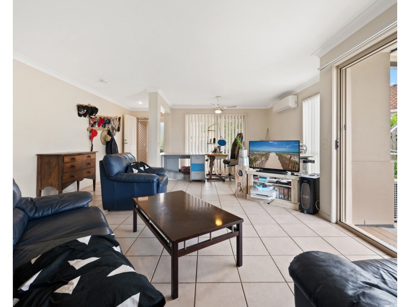 57 Marble Arch Place, Arundel QLD 4214