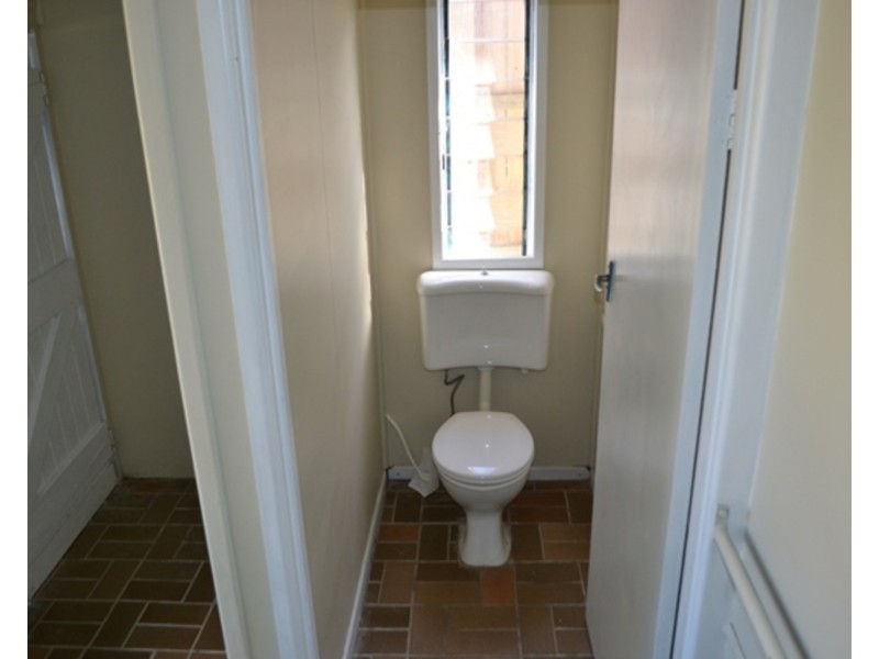 70 Musgrave Avenue, Southport QLD 4215