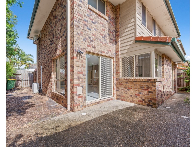4/55 Eugaree Street, Southport QLD 4215
