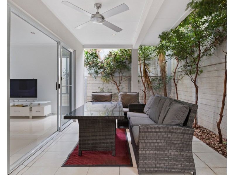 5/59 Ward Street, Southport QLD 4215