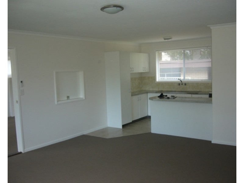 63 Heeb Street, Ashmore QLD 4214