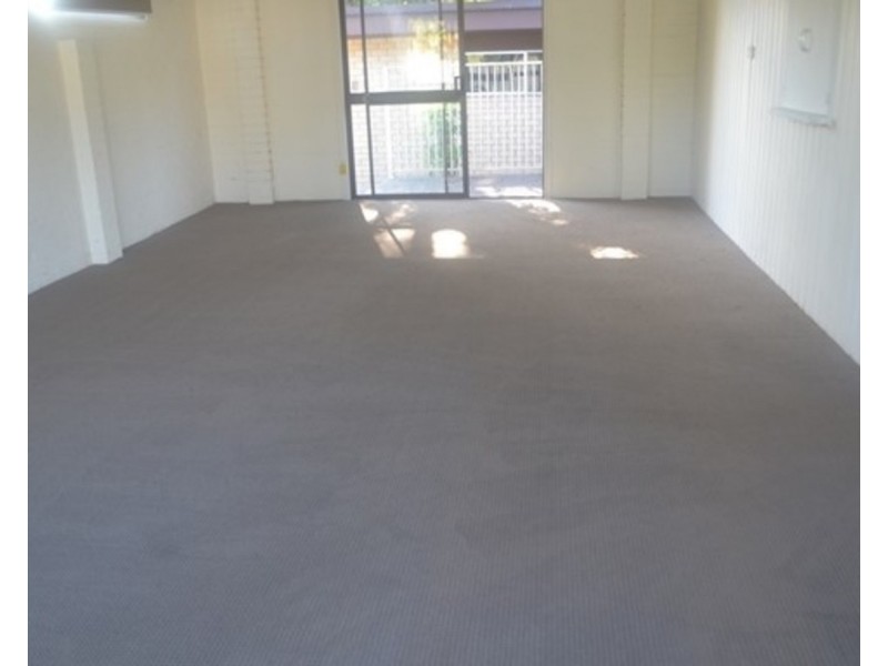 63 Heeb Street, Ashmore QLD 4214