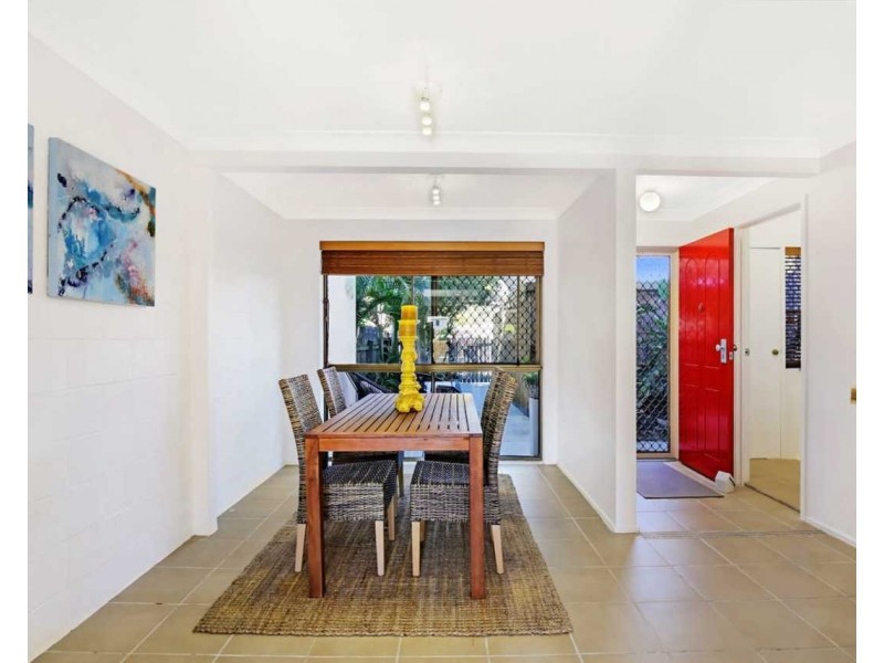12/111 Little Usher Avenue, Labrador QLD 4215