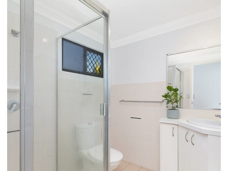 1/14 Little Norman Street, Southport QLD 4215