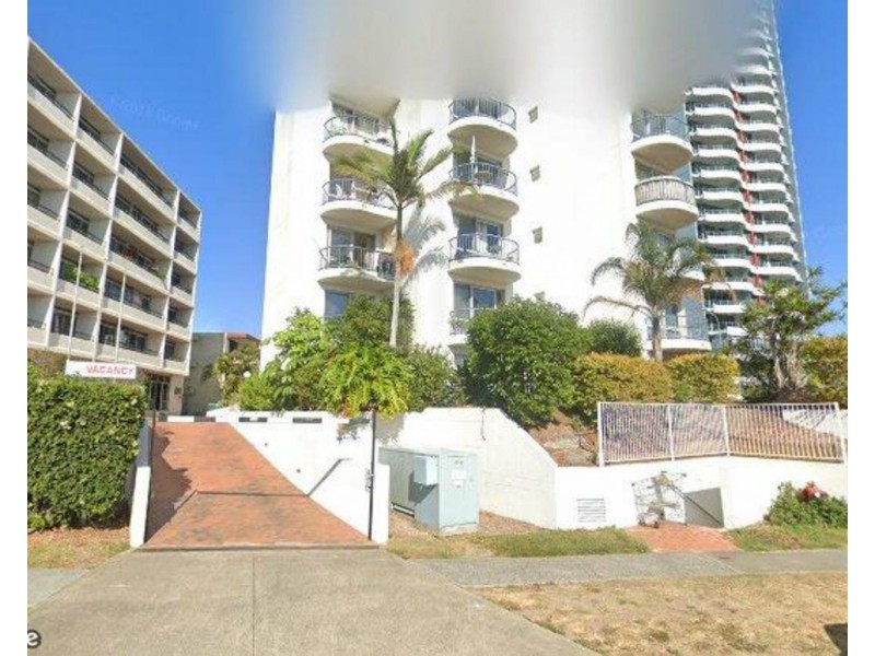 210/2 Barney Street, Southport QLD 4215