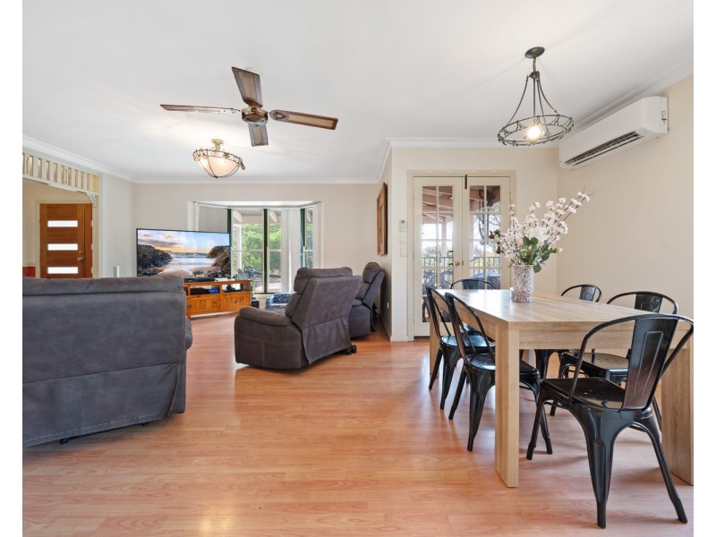 2 James Cagney Close, Parkwood QLD 4214