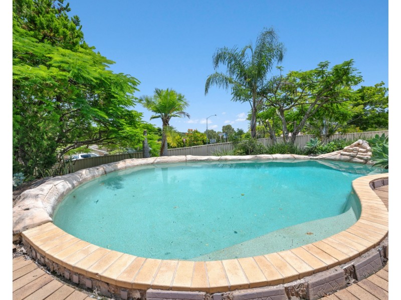 2 James Cagney Close, Parkwood QLD 4214