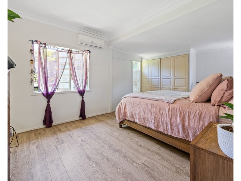 7 Walton Street, Southport QLD 4215