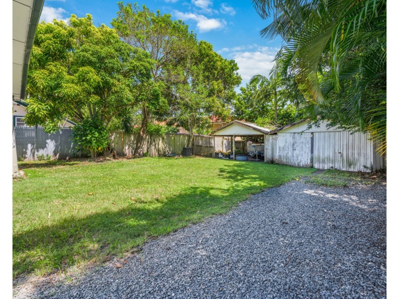7 Walton Street, Southport QLD 4215