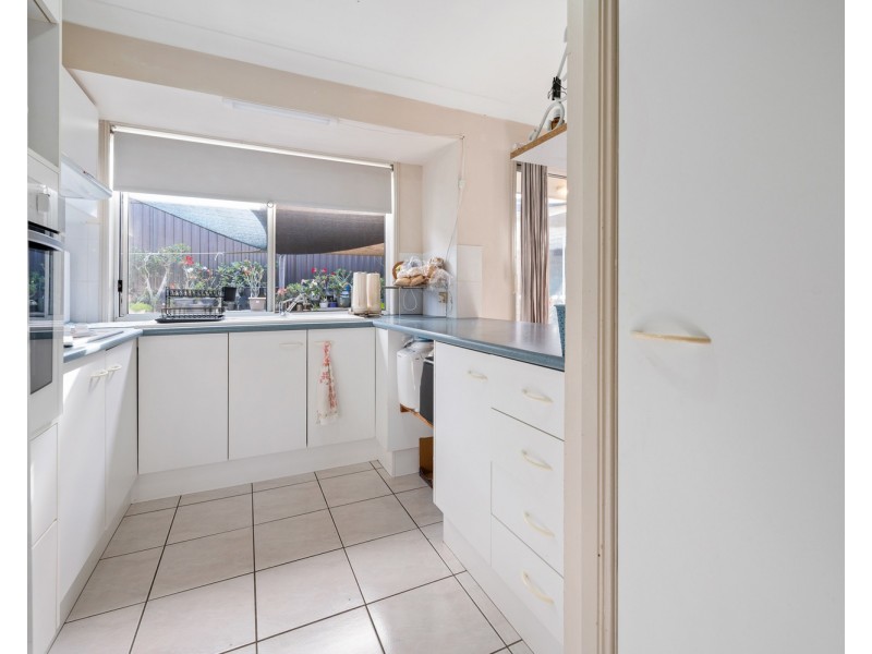 3 Ardath Close, Parkwood QLD 4214