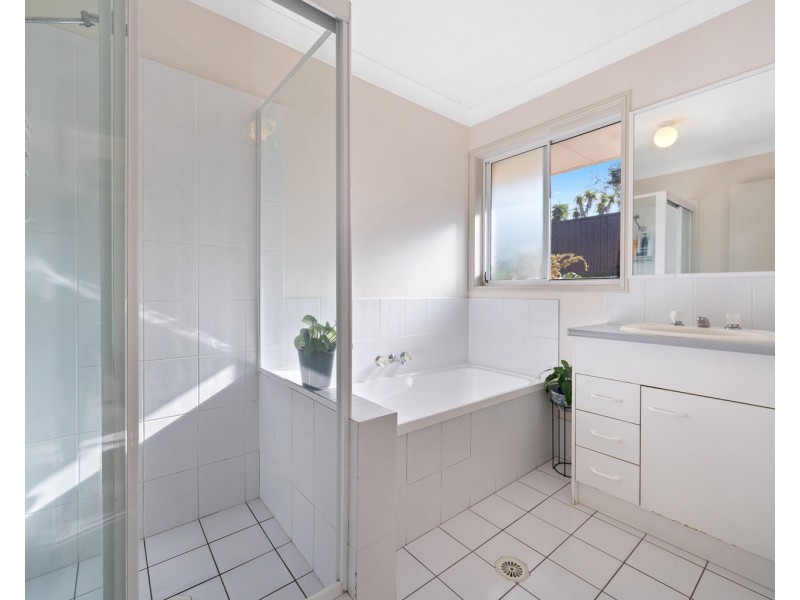 3 Ardath Close, Parkwood QLD 4214