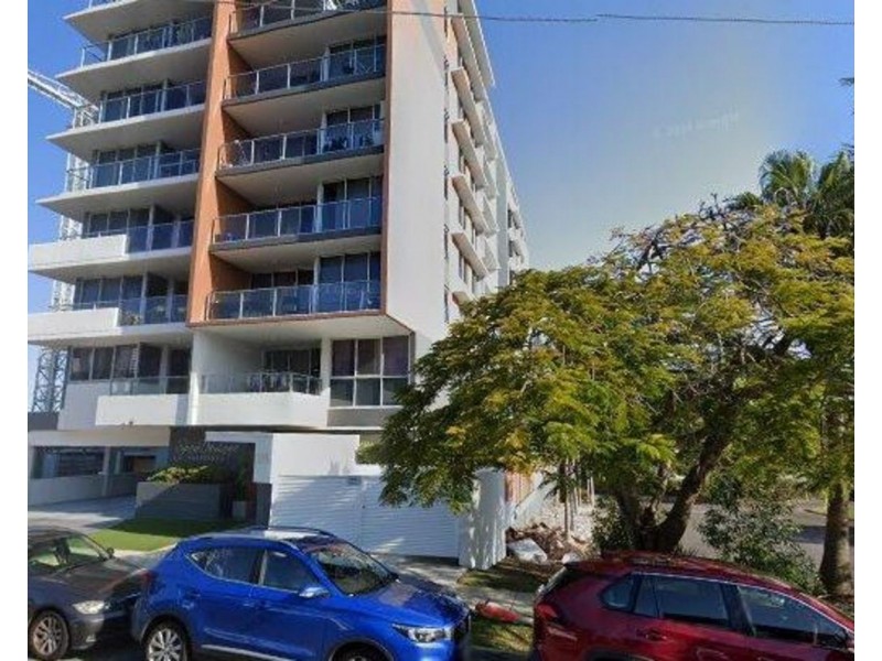 504/26 Spendelove Avenue, Southport QLD 4215